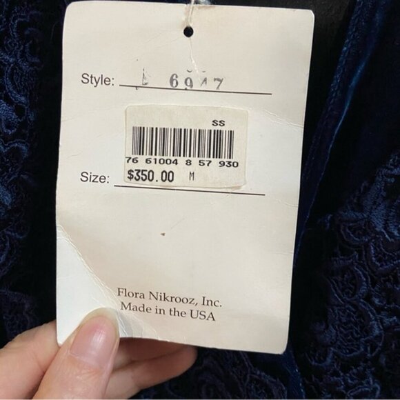 NWT Vintage Flora N. Krooz Lingere Velvet Embroider Lace House coat robe Sz M - Picture 12 of 15